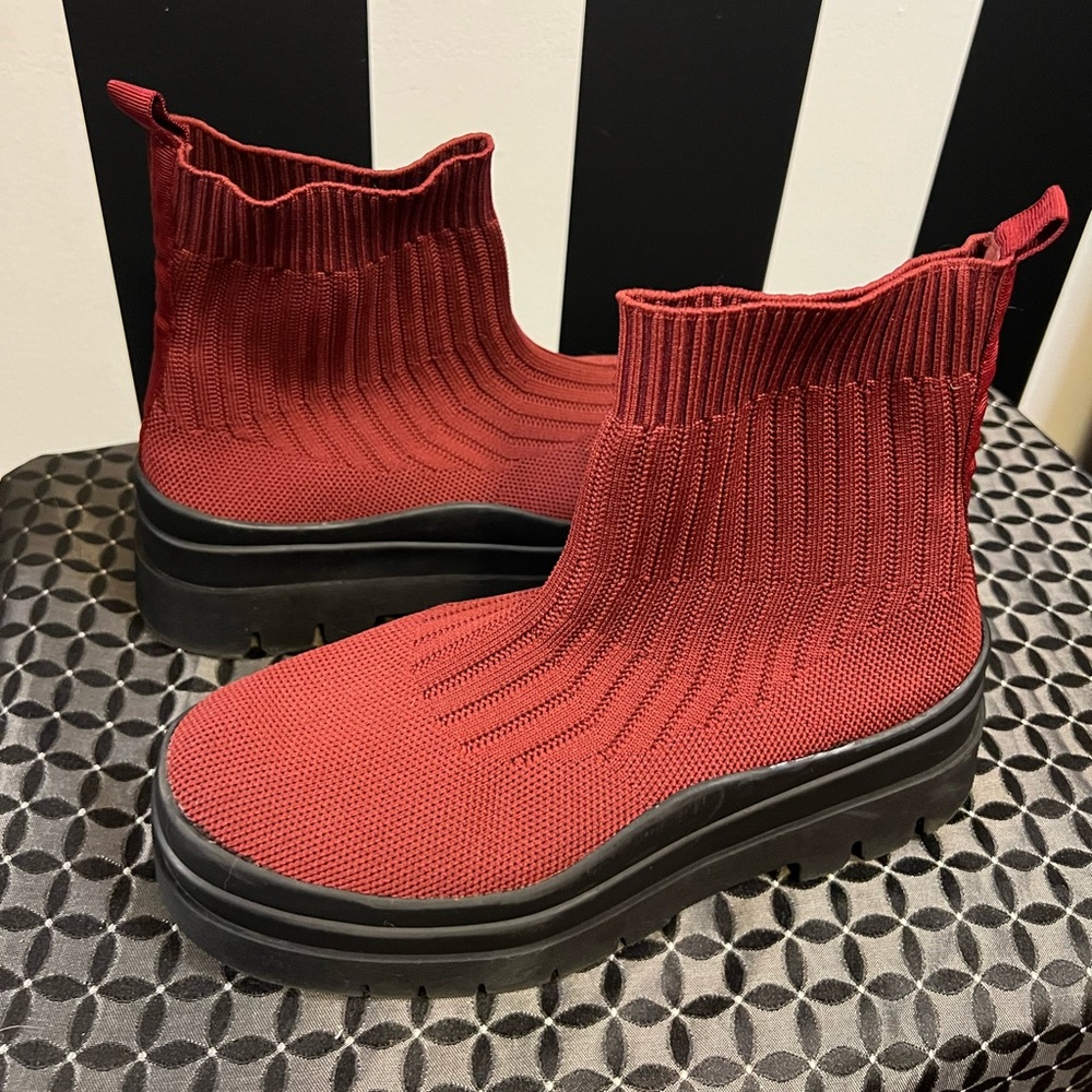 London Rag Quavo Knitted Platform Chunky Ankle Boots; Size 40 / 9US